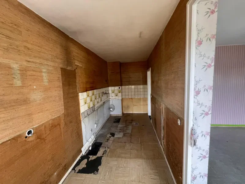 Küchenrückbau – Nachher: leere, gereinigte Küche